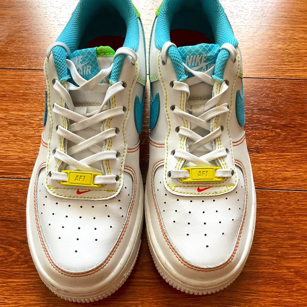 AIR FORCE 1 LV8 BG